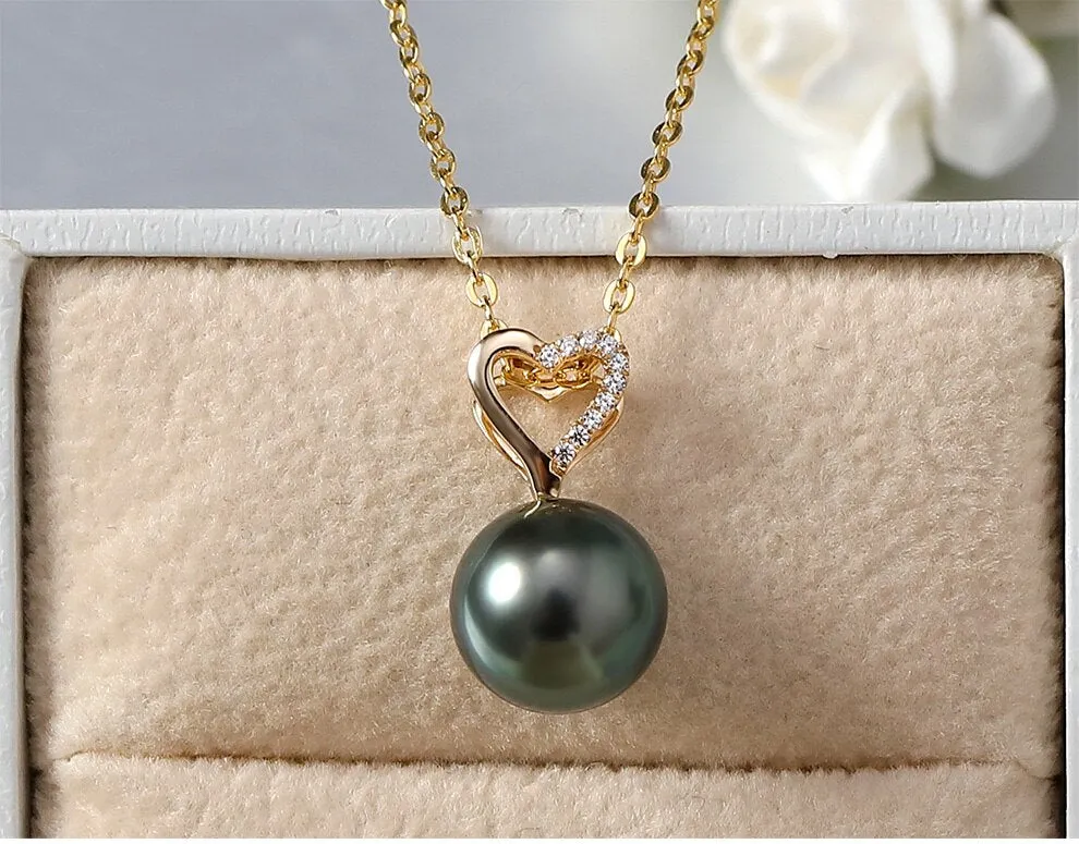 14K Gold Pearl Pendant Necklace