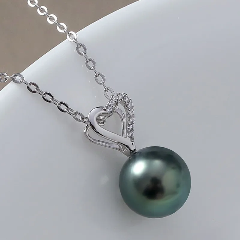 14K Gold Pearl Pendant Necklace