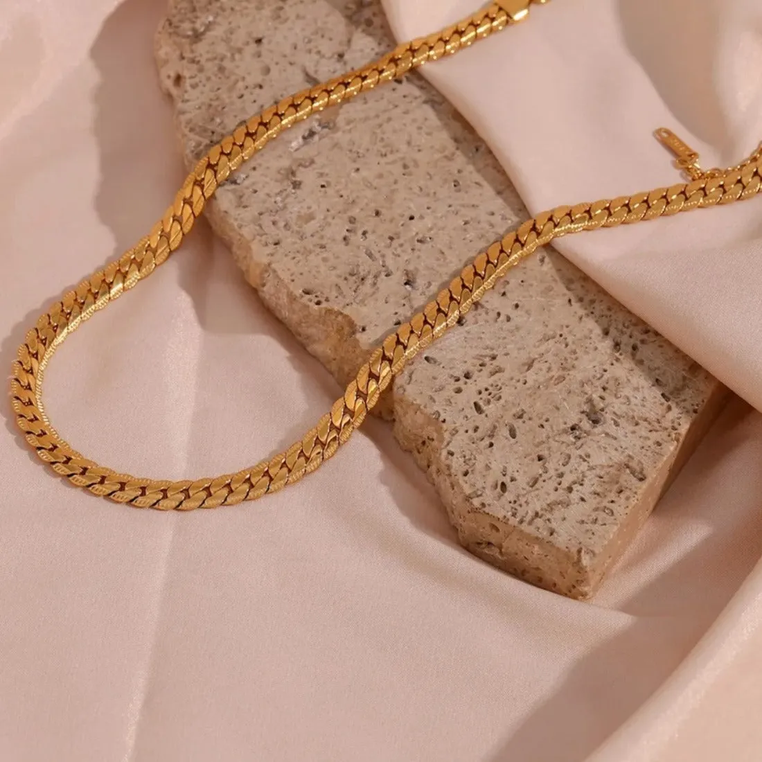 40cm-45cm (16"-18") 6.2mm Width Chunky Flat Cuban Chain Necklace
