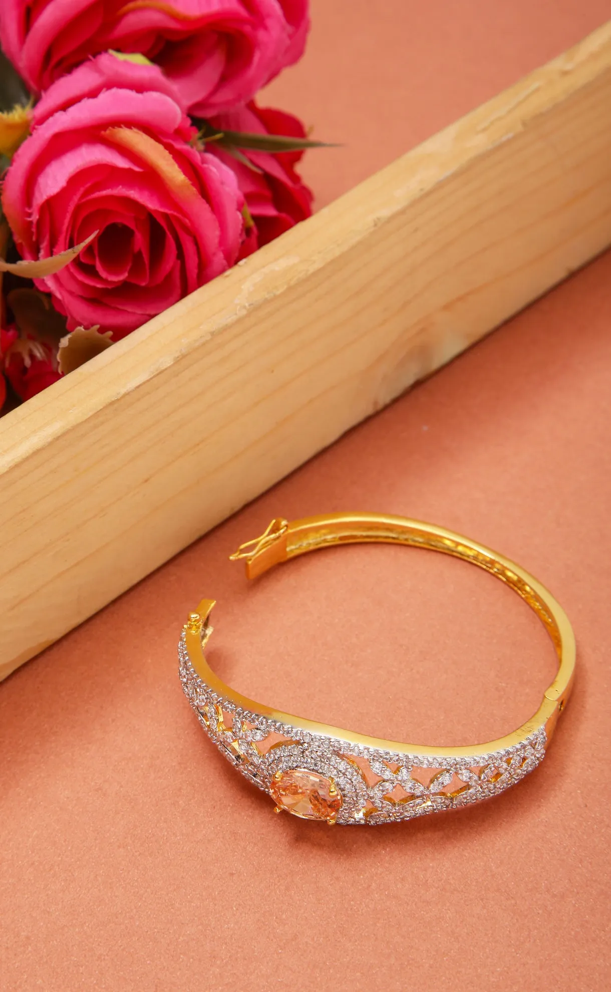 American Diamond & Semi-Precious Bracelet (D189)