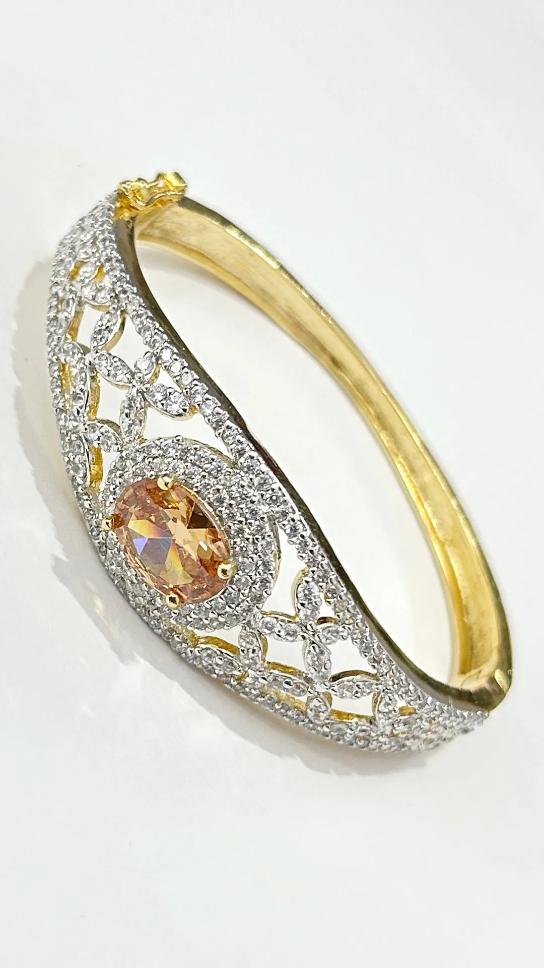 American Diamond & Semi-Precious Bracelet (D189)