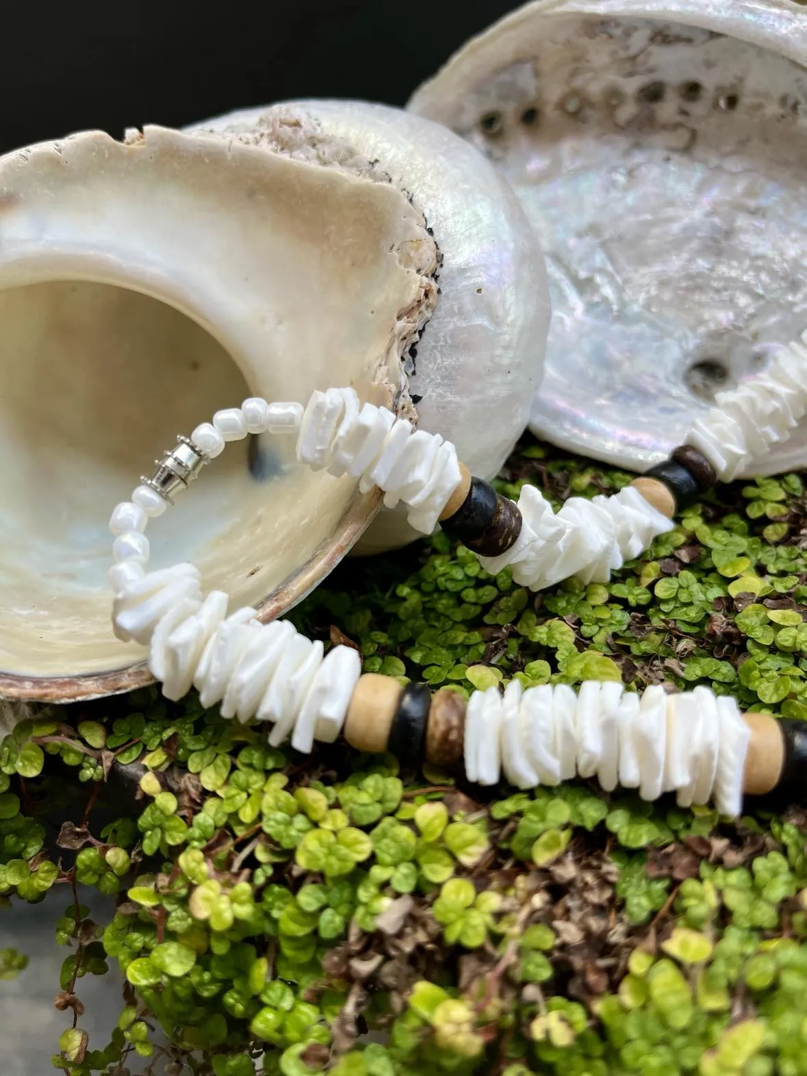 Chipped Puka Shell Choker