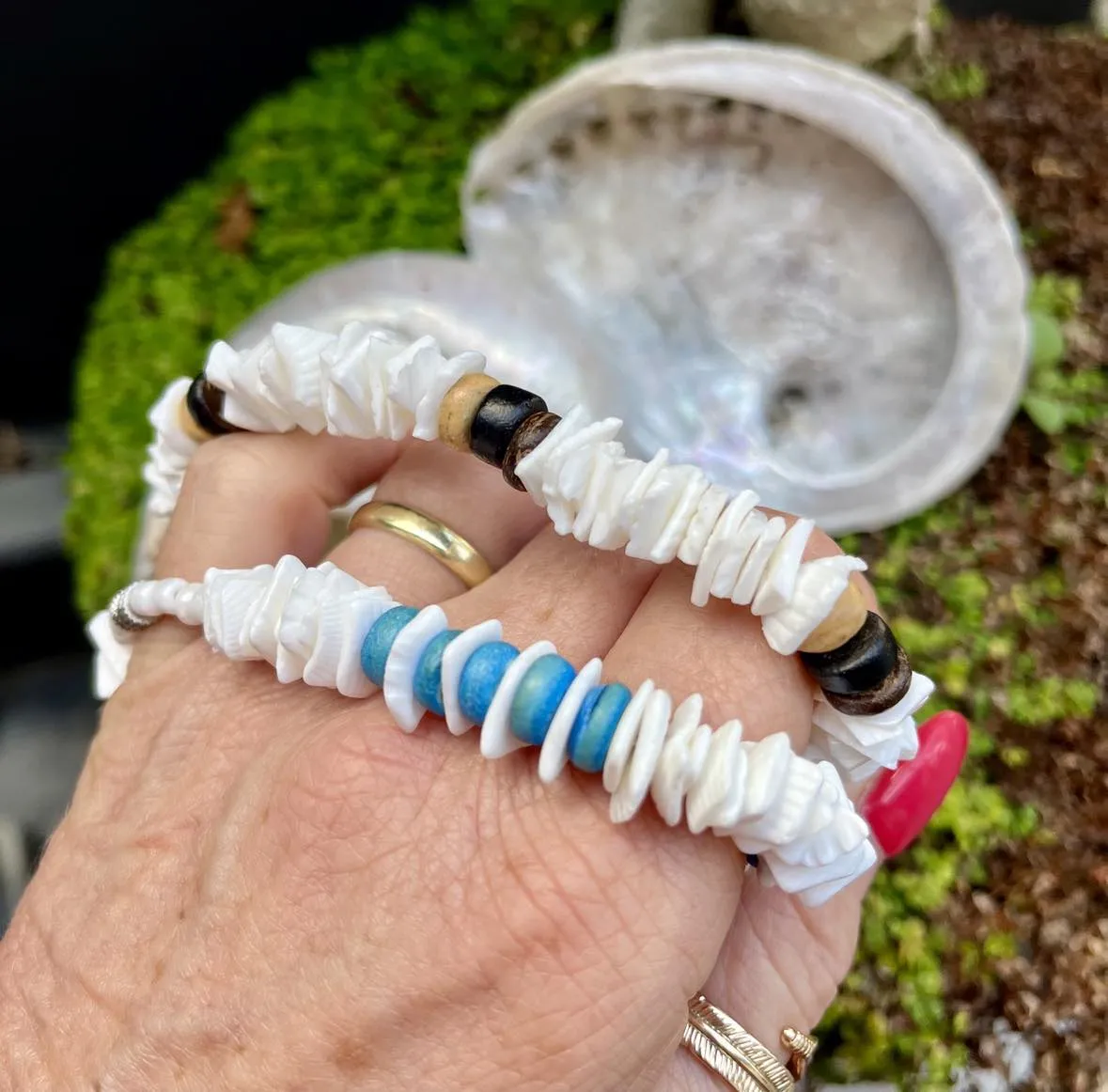 Chipped Puka Shell Choker