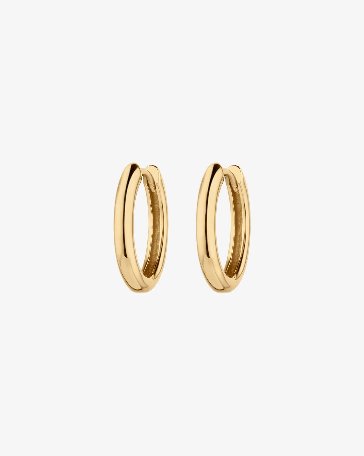Classic Huggie Hoops