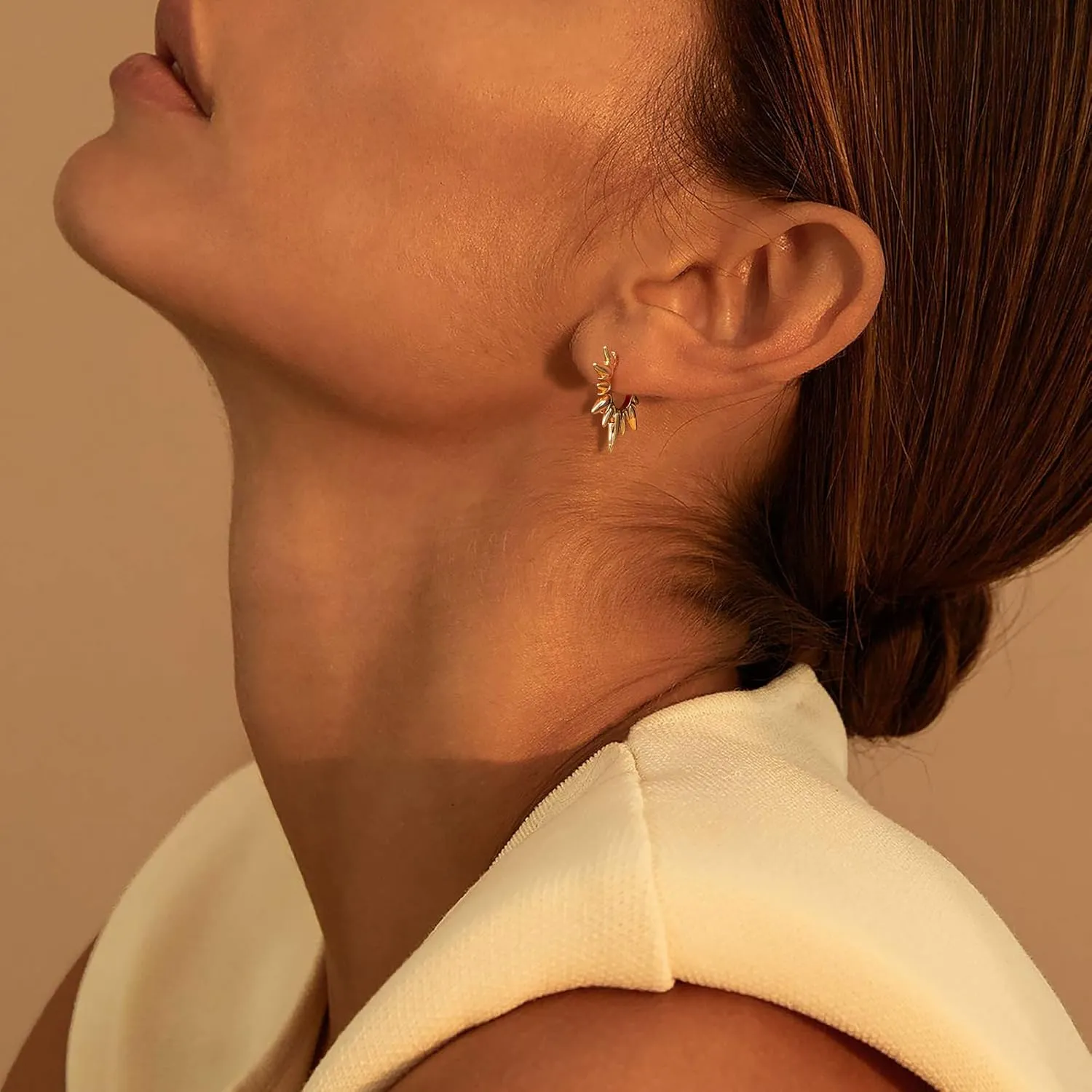 MEVECCO Dainty Gold Hoop Earrings for Women 18K Gold Plated Spike Huggie Hoop Earrings Geometry Handmade Minimalist Hypoallergenic Hoop Earrings for Her Gifts