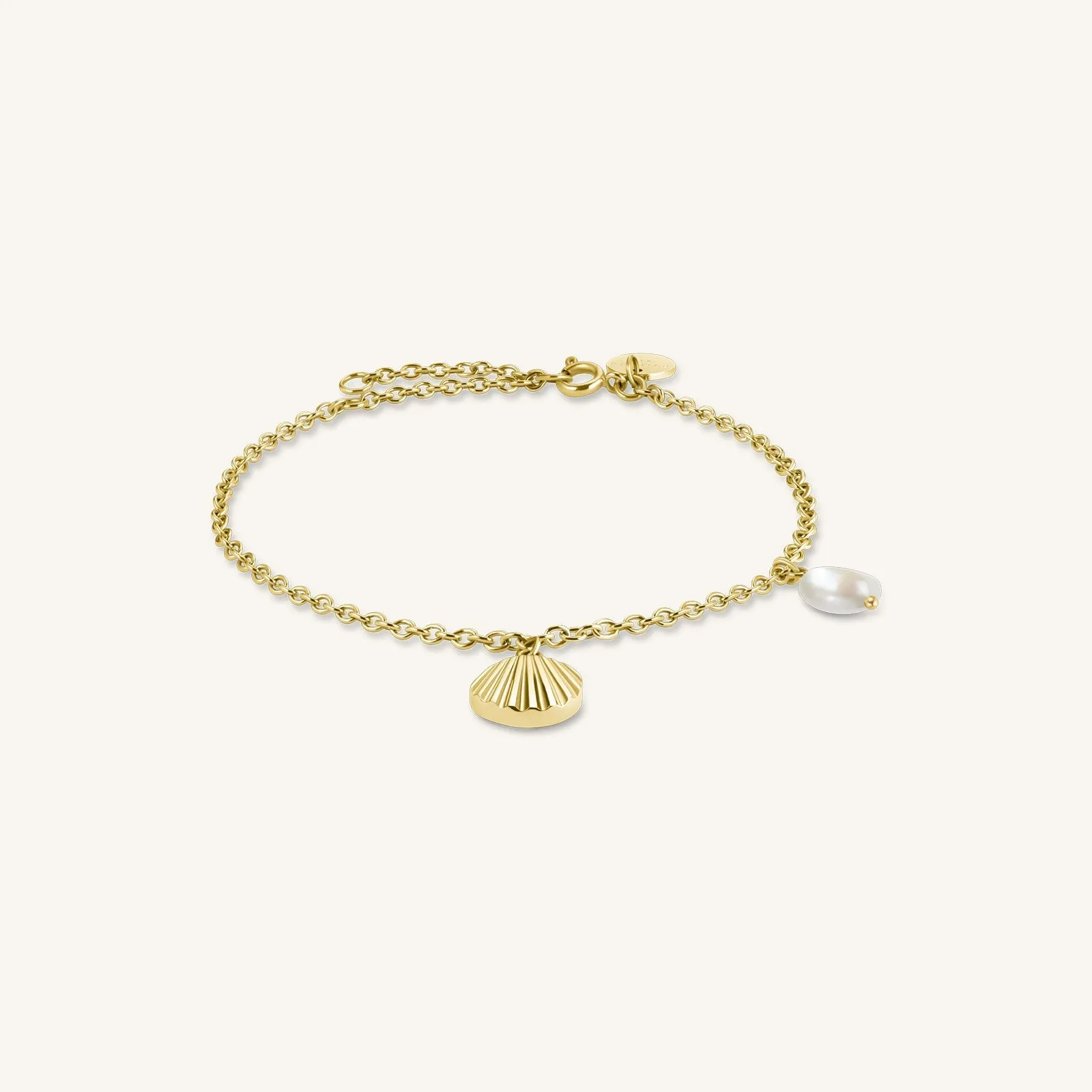 Shell and pearl bracelet